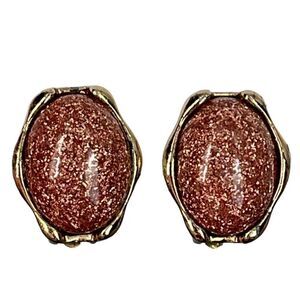 Vintage gold stone clip style earrings